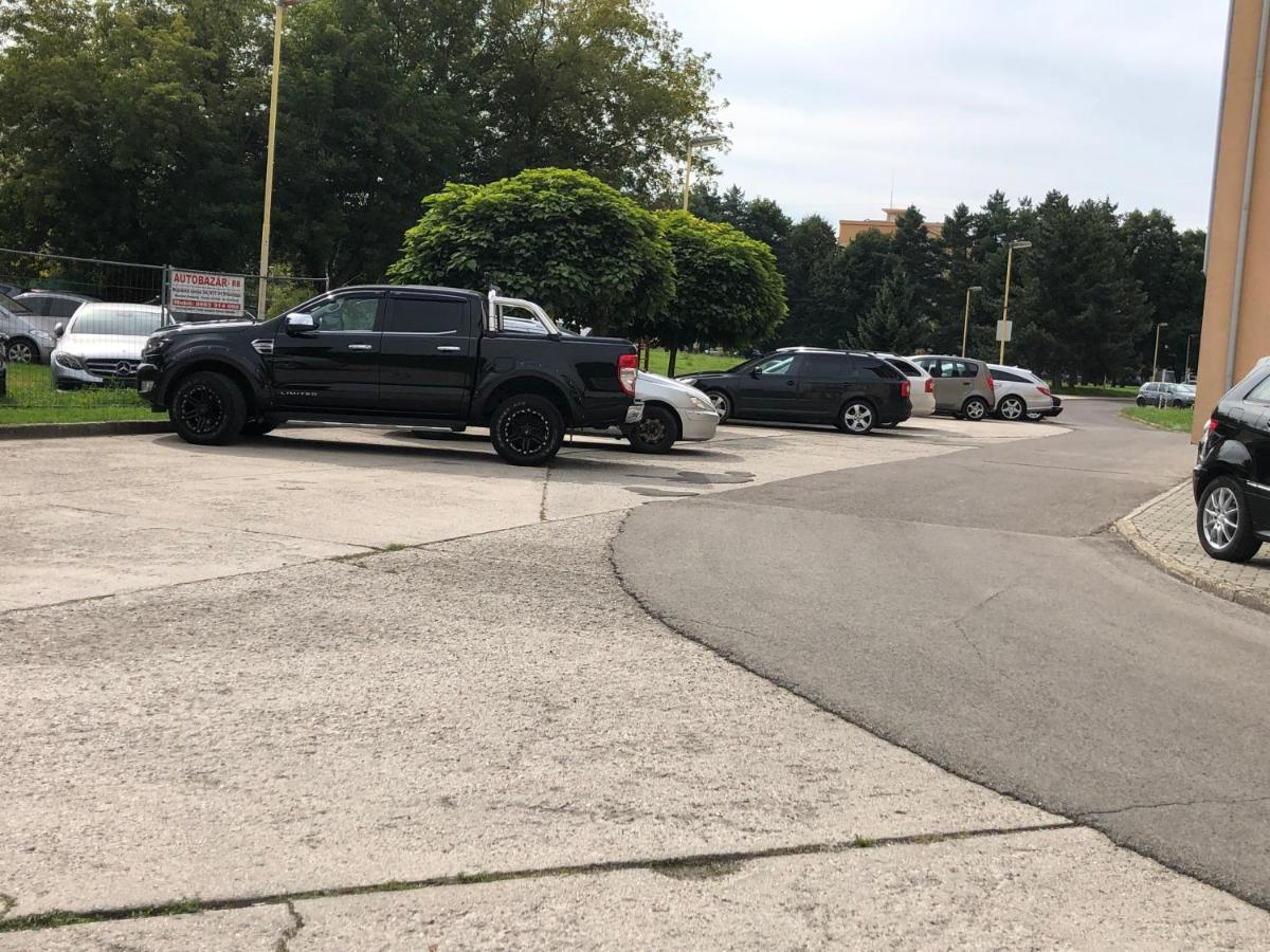 Hotel Hokejka Приевица Екстериор снимка