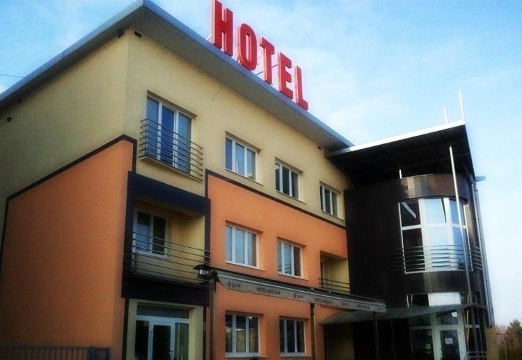 Hotel Hokejka Приевица Екстериор снимка