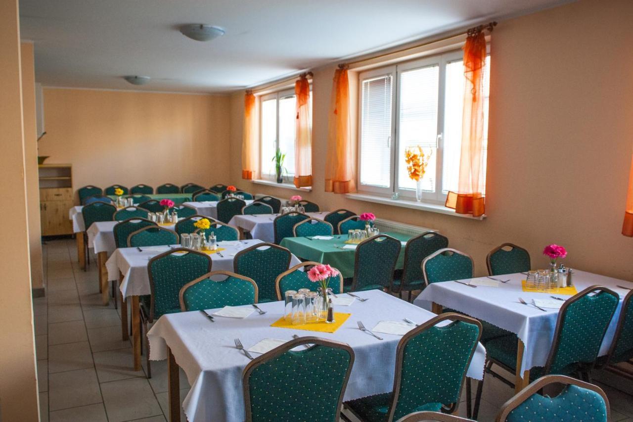 Hotel Hokejka Приевица Екстериор снимка